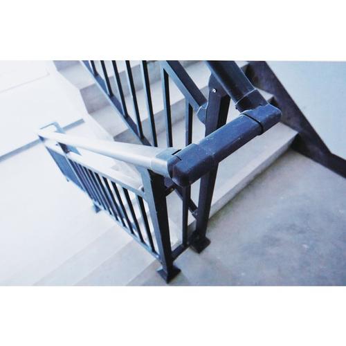 南京锌钢制品楼梯护栏-南京苏艺鑫金属制品产品图片,南京锌钢制品楼梯